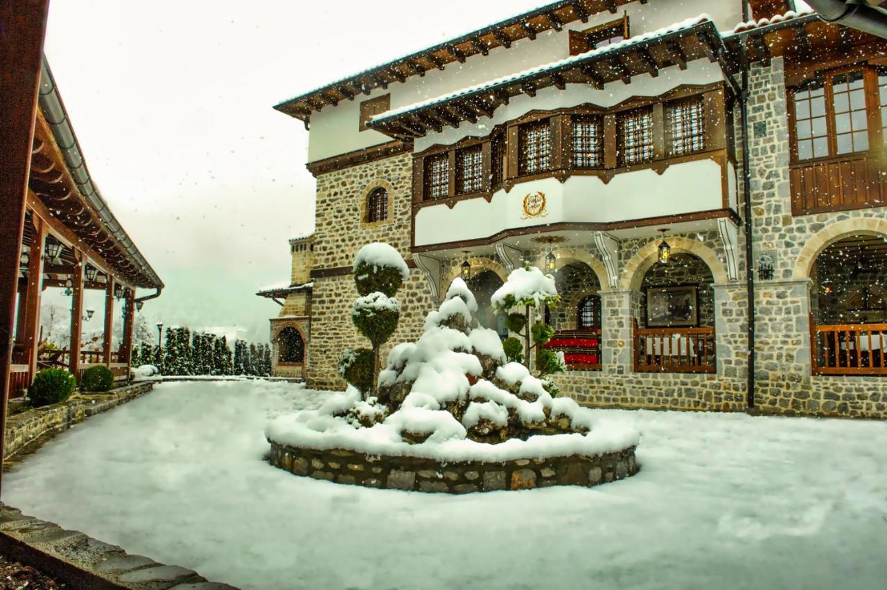 The House Of The Miyaks Hotel Rostusa ภายนอก รูปภาพ